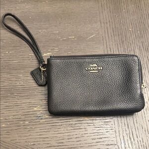 Black pebbled leather, small coach wristlet